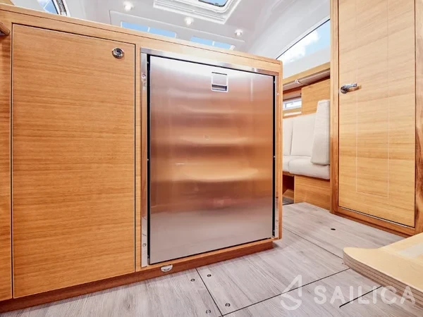 Elan Impression 40.1 - Yacht Charter Sailica