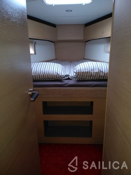 D&D Kufner 54 - Yacht Charter Sailica