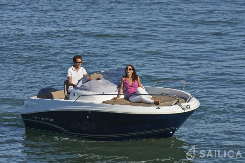Cap Camarat 5.5 WA S2 - Yacht Charter Sailica