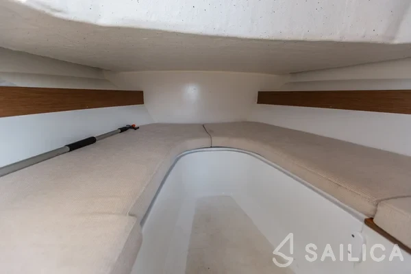 Cap Camarat 5.5 WA S2 - Yacht Charter Sailica