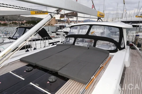 Hanse 588 - Yacht Charter Sailica