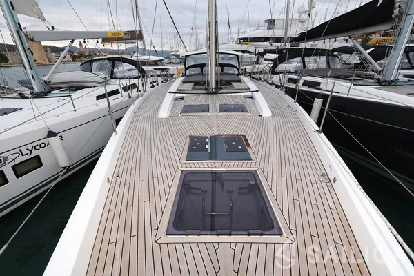 Hanse 588 - Yacht Charter Sailica
