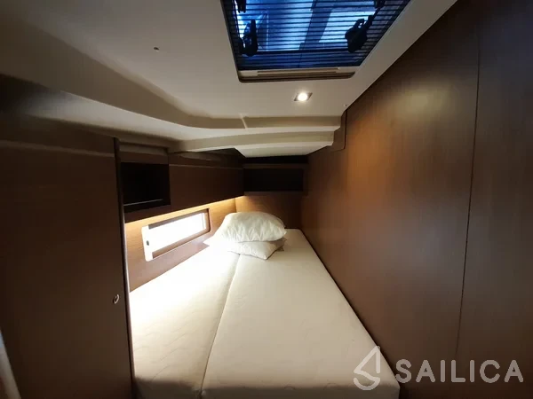 Oceanis 46.1 - Yacht Charter Sailica
