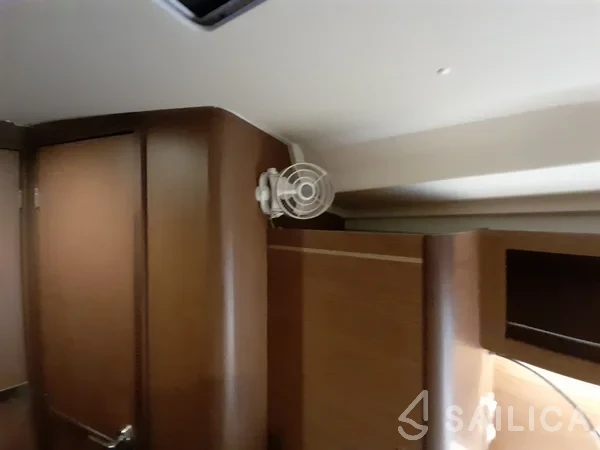 Oceanis 46.1 - Yacht Charter Sailica