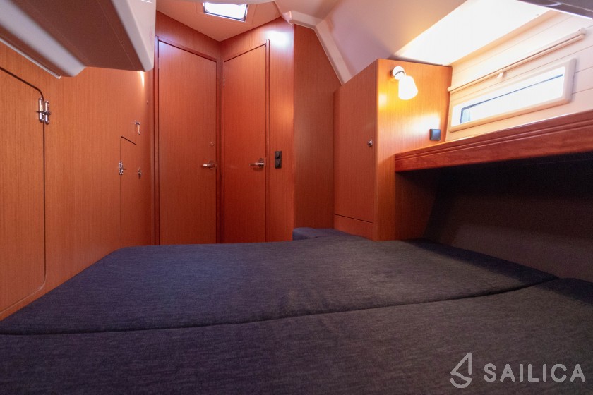 Bavaria 46 Cruiser - Yacht Charter Sailica