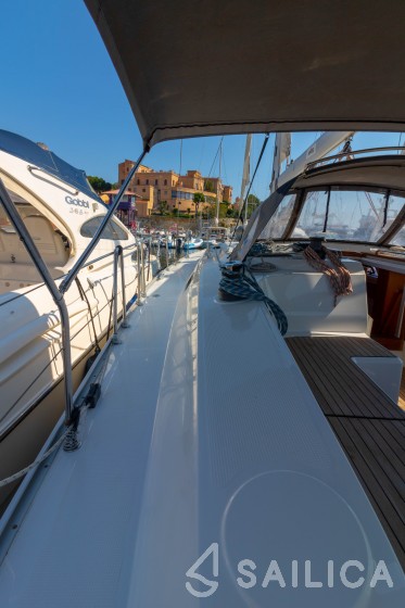 Bavaria 46 Cruiser - Yacht Charter Sailica