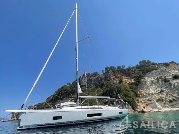 Oceanis 46.1 - Yacht Charter Sailica