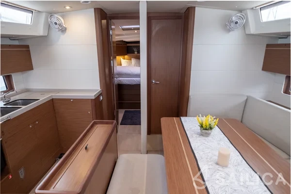 Oceanis 46.1 - Yacht Charter Sailica
