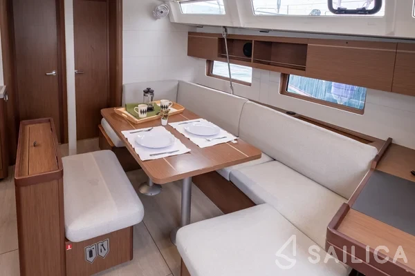 Oceanis 46.1 - Yacht Charter Sailica