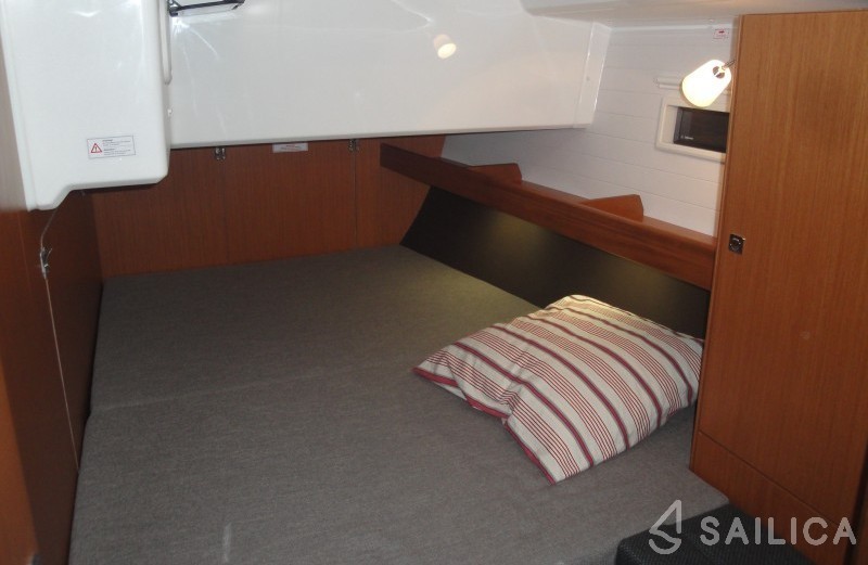 Bavaria Cruiser 46 - Yacht Charter Sailica