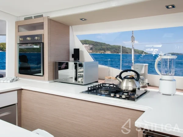 Saba 50 - Yacht Charter Sailica