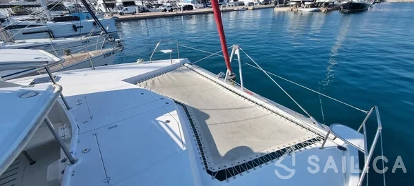 Leopard 44 - Yacht Charter Sailica