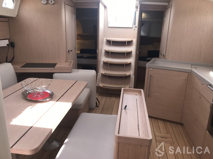 Oceanis 46.1 - Yacht Charter Sailica