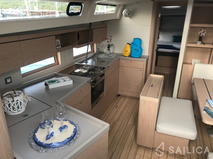 Oceanis 46.1 - Yacht Charter Sailica