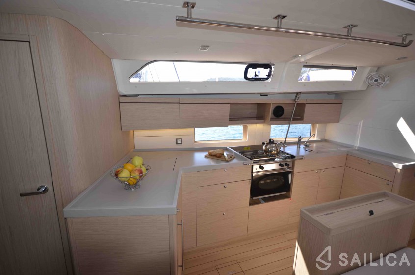 Oceanis 46.1 - Yacht Charter Sailica