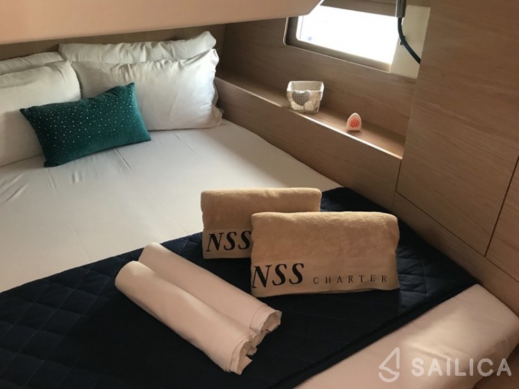 Oceanis 46.1 - Yacht Charter Sailica