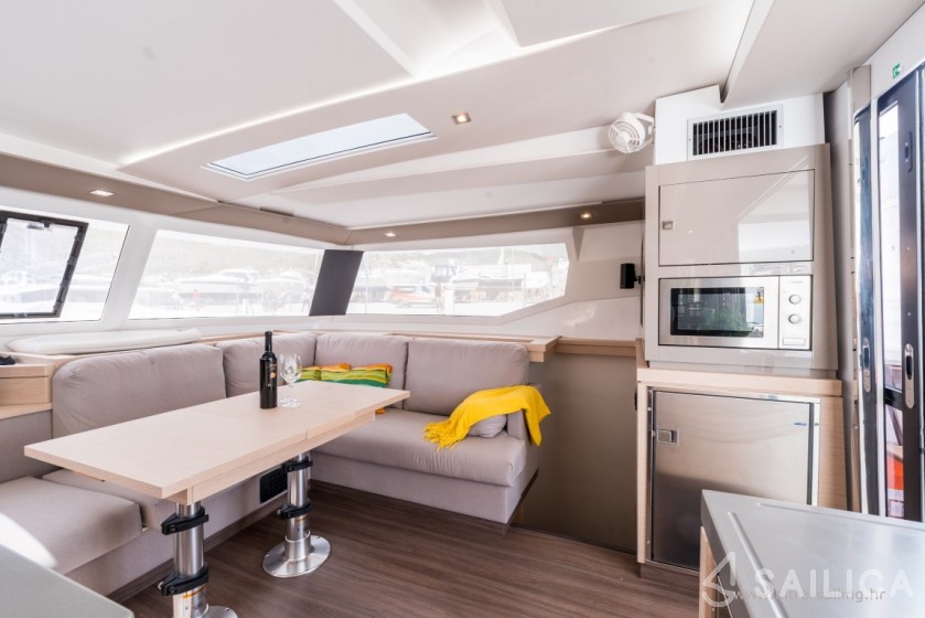 Saona 47 - Yacht Charter Sailica