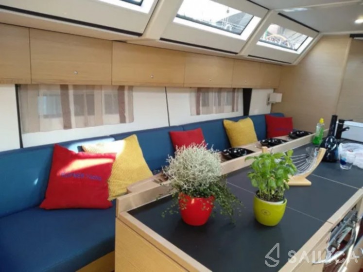D&D Kufner 54.2 - Yacht Charter Sailica
