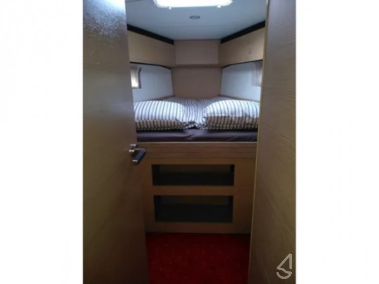 D&D Kufner 54.2 - Yacht Charter Sailica