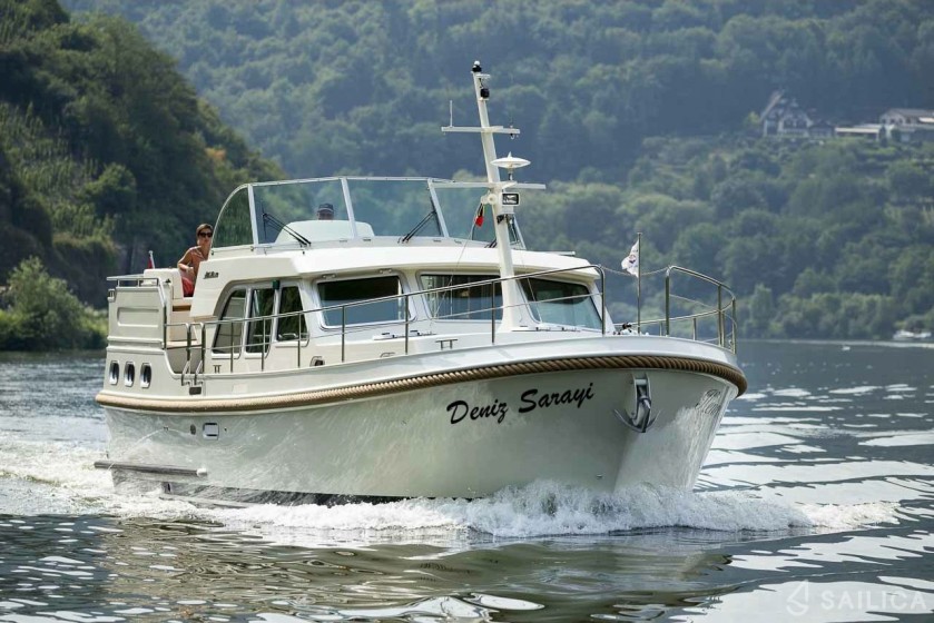Linssen Grand Sturdy 35.0 AC - Yacht Charter Sailica