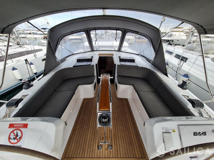 Hanse 458 - Yacht Charter Sailica