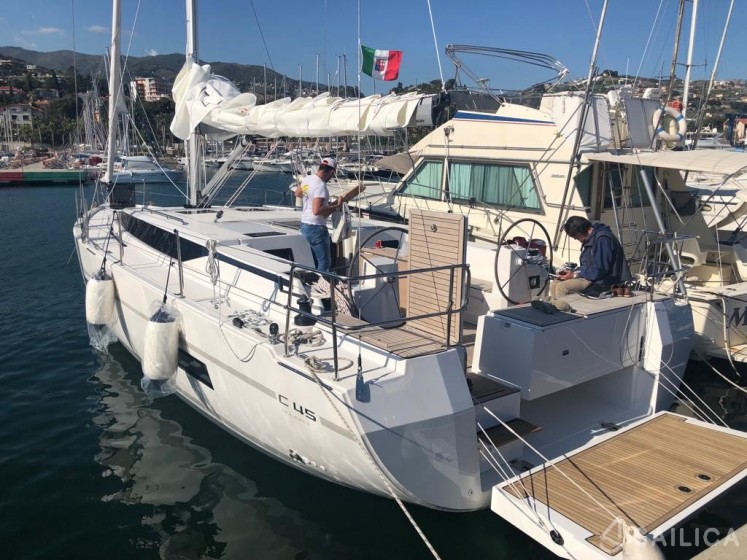 Bavaria C45 - Yacht Charter Sailica