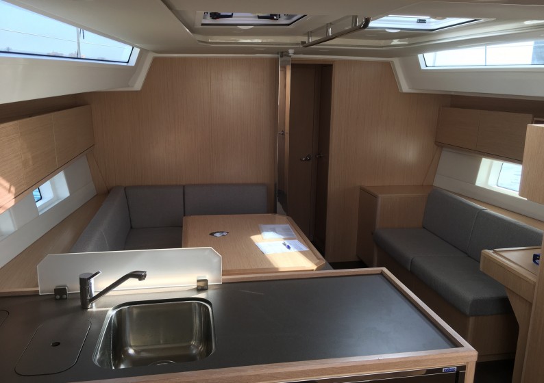 Bavaria C45 - Yacht Charter Sailica