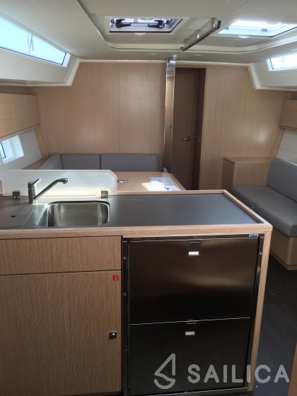 Bavaria C45 - Yacht Charter Sailica