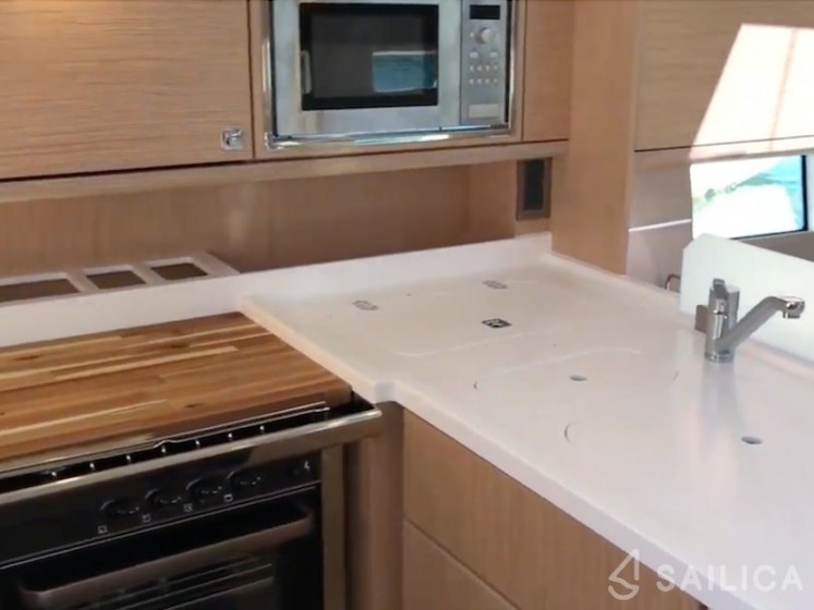 Bavaria C45 - Yacht Charter Sailica