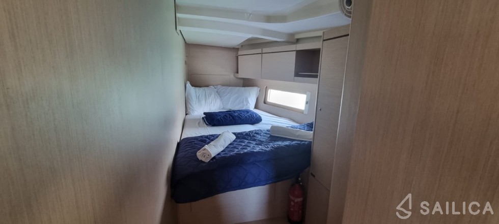 Oceanis 46.1 - Yacht Charter Sailica