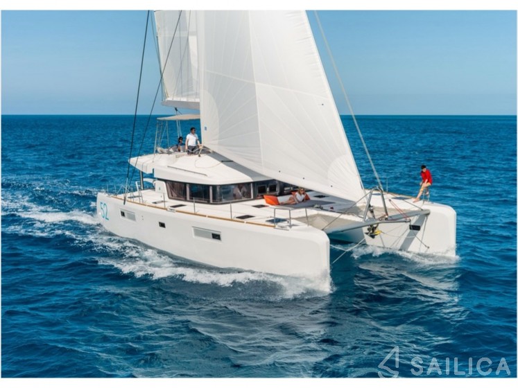 Lagoon 52F - Yacht Charter Sailica