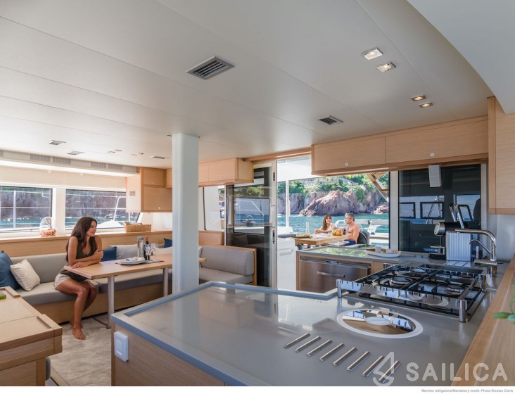 Lagoon 52F - Yacht Charter Sailica