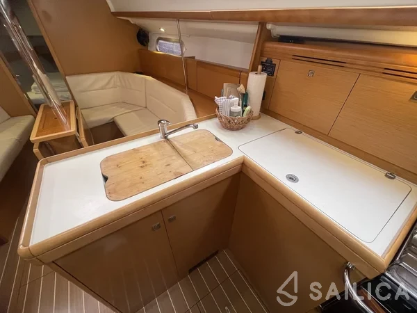 Sun Odyssey 36i - Yacht Charter Sailica