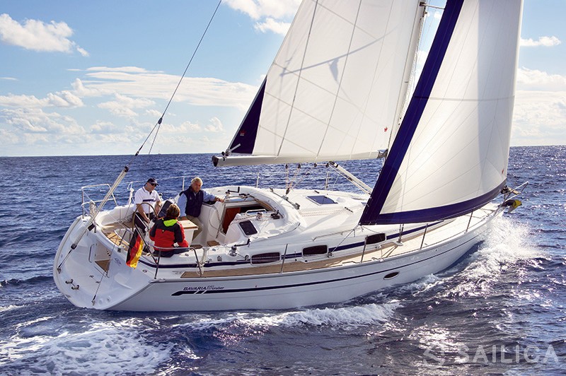 Bavaria 37 Cruiser - Yacht Charter Sailica