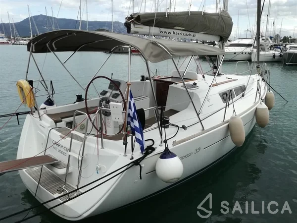 Sun Odyssey 33i - Yacht Charter Sailica