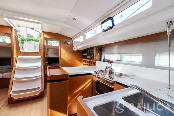 Sun Odyssey 440 - Yacht Charter Sailica