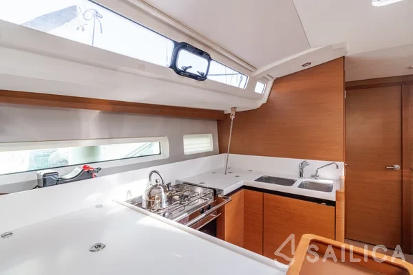Sun Odyssey 440 - Yacht Charter Sailica