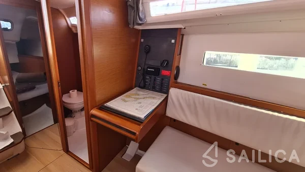 Sun Odyssey 349 - Yacht Charter Sailica