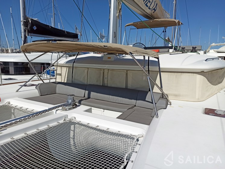 Lagoon 450 - Yacht Charter Sailica