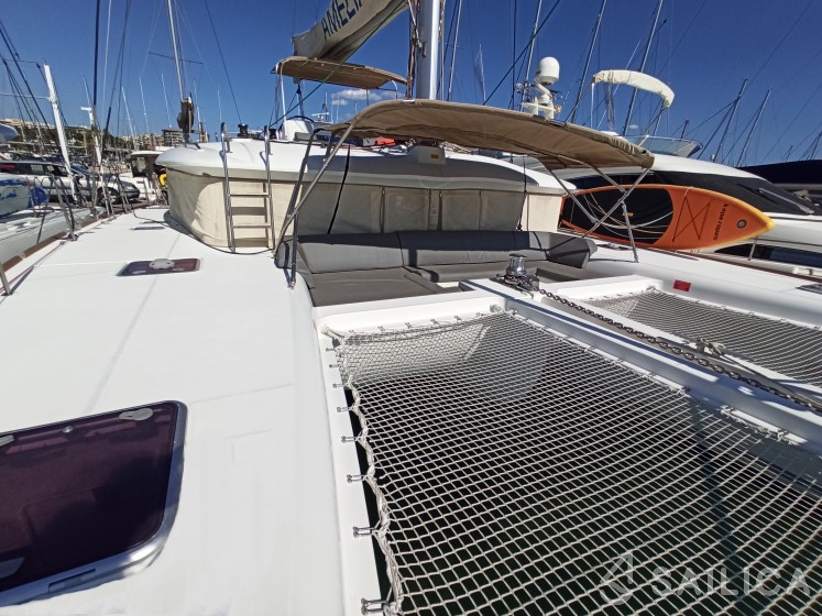 Lagoon 450 - Yacht Charter Sailica