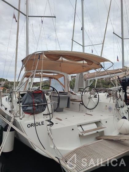 Oceanis 41.1 - Yacht Charter Sailica