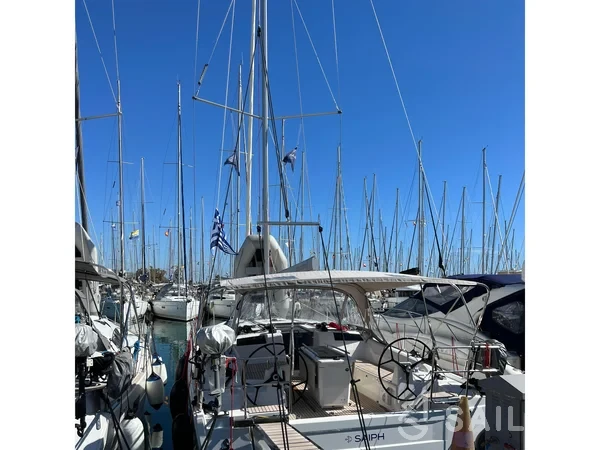 Oceanis 40.1 - Yacht Charter Sailica