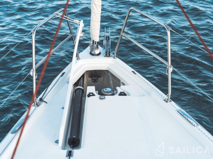 Elan E4 - Yacht Charter Sailica