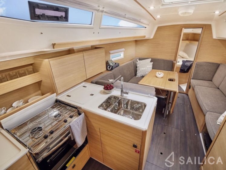 Elan E4 - Yacht Charter Sailica