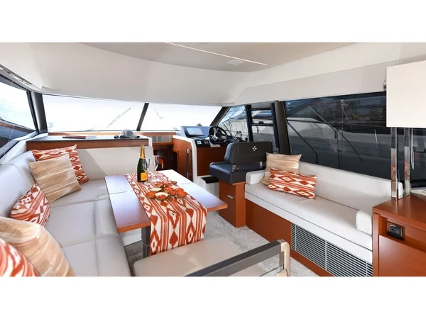 Prestige 42 Fly - Yacht Charter Sailica
