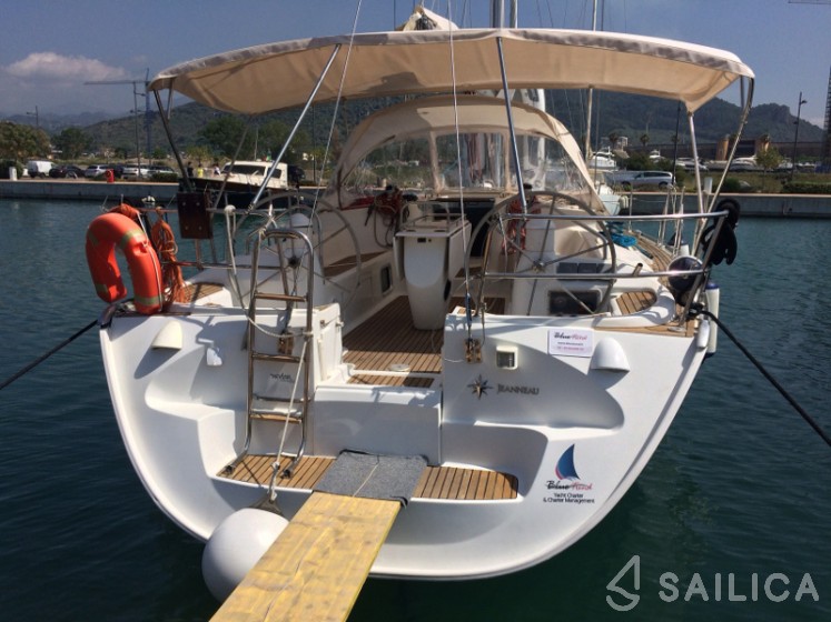 Sun Odyssey 43  - Yacht Charter Sailica