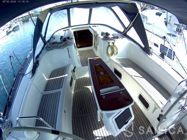 Oceanis 46 - Yacht Charter Sailica