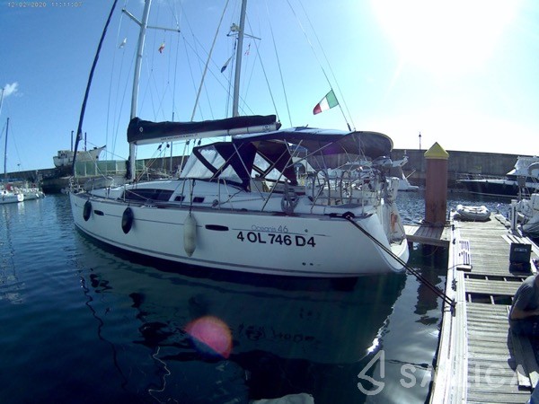 Oceanis 46 - Yacht Charter Sailica