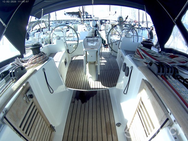 Oceanis 46 - Yacht Charter Sailica