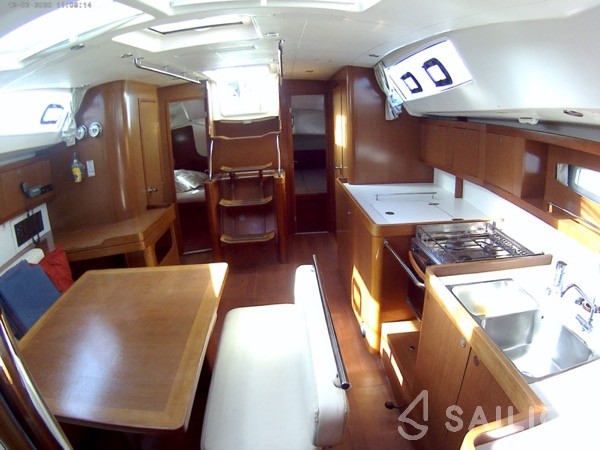 Oceanis 46 - Yacht Charter Sailica